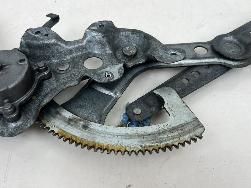 1990-1992 Volvo 740 745 940 Wagon Rear Right Window Regulator Motor OEM #5975EM