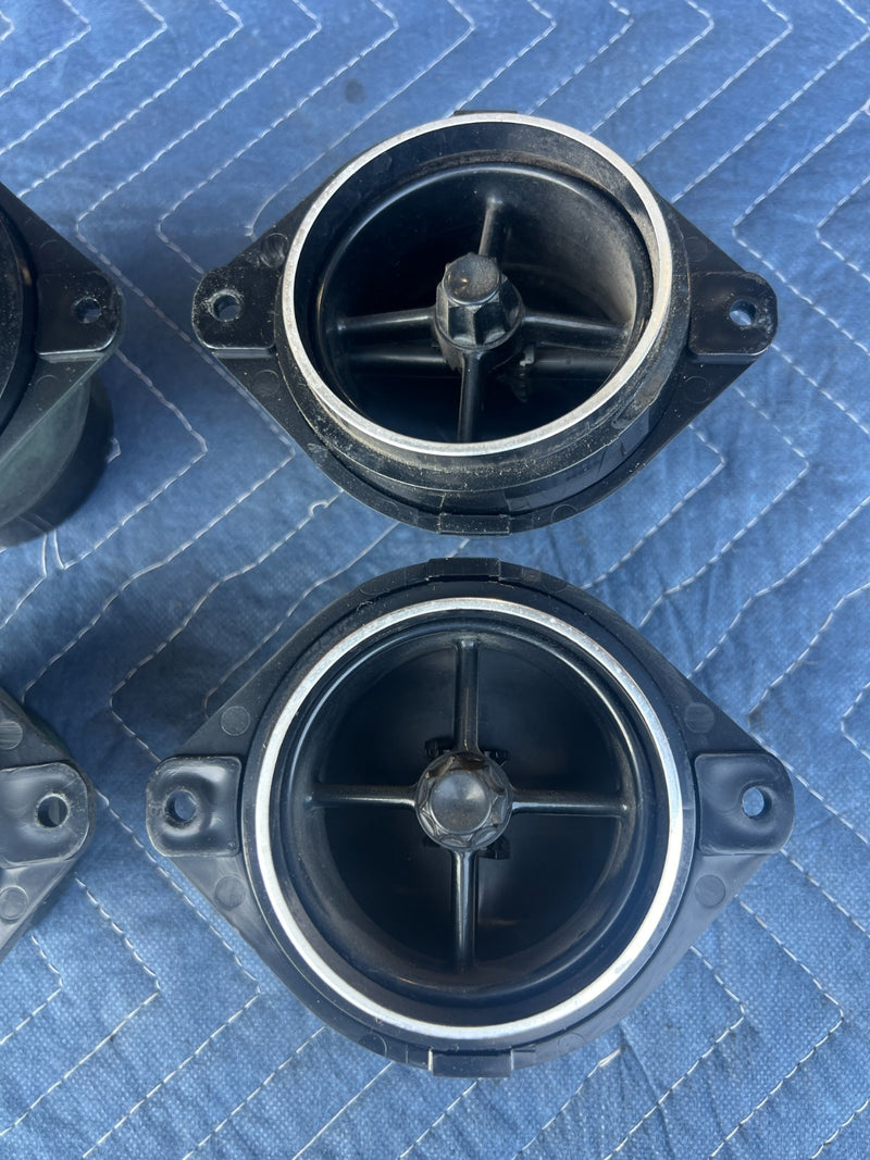 1967-1974 Volvo 140 142 144 Dash A/C Air Conditioning Heat Vent Set OEM #4904EM