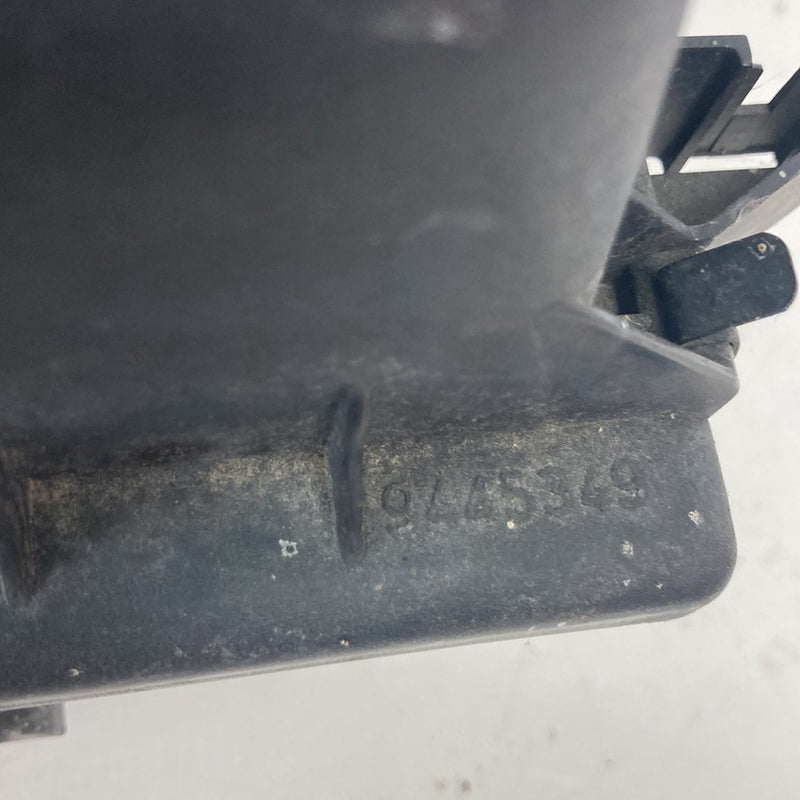 1998-2000 Volvo V70 Air Filter Housing Box Intake 445349 OEM #5209M