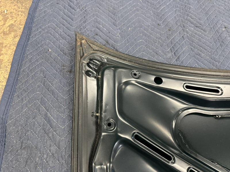 1986-1994 BMW 7 Series E32 Deck Lid Trunk Panel Green Hatch Rear OEM #1075M