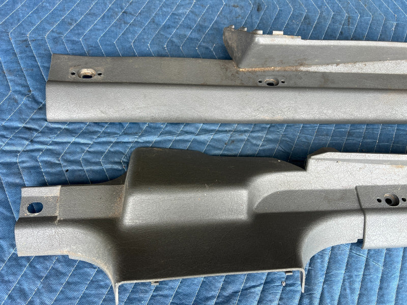 1989-1995 Volvo 740 940 Sedan Right & Left Door Sill Trim Pair Gray OEM #3673EM