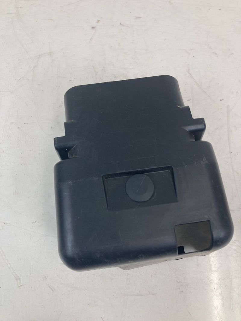 2007-2014 Chevrolet Silverado GMT900 Engine Fuse Box Cover 25953821 OEM #5595M