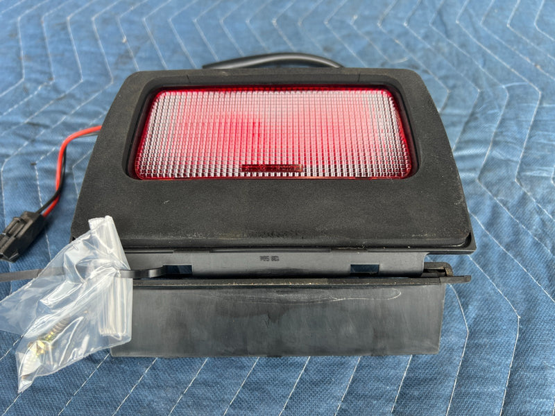 1989-1995 Volvo 740 940 Sedan Rear 3rd Third Brake Light Assembly OEM #3655EM