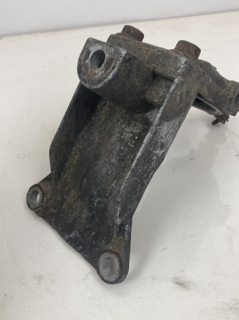 1975-1980 Volvo 244 Fuel Filter Bracket Diesel 1455523 OEM #4306M