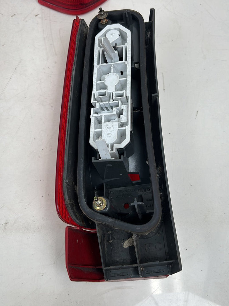 1993-1997 Volvo 850 Left & Right Upper Lower Tail Light Full Set OEM