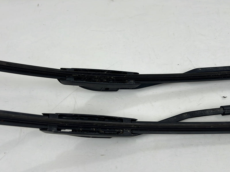 2004-2007 Volvo S60R V70R Front Left & Right Windshield Wiper Arm Pair OEM #5820EM