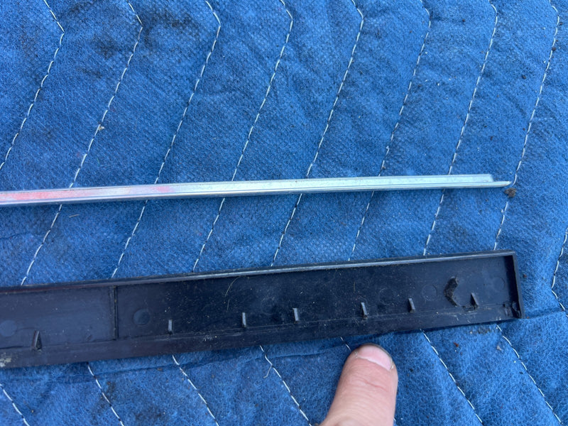 1986-1993 Volvo 240 244 Sedan Dash Vent End Corner Trim Pair Chrome OEM #4309EM