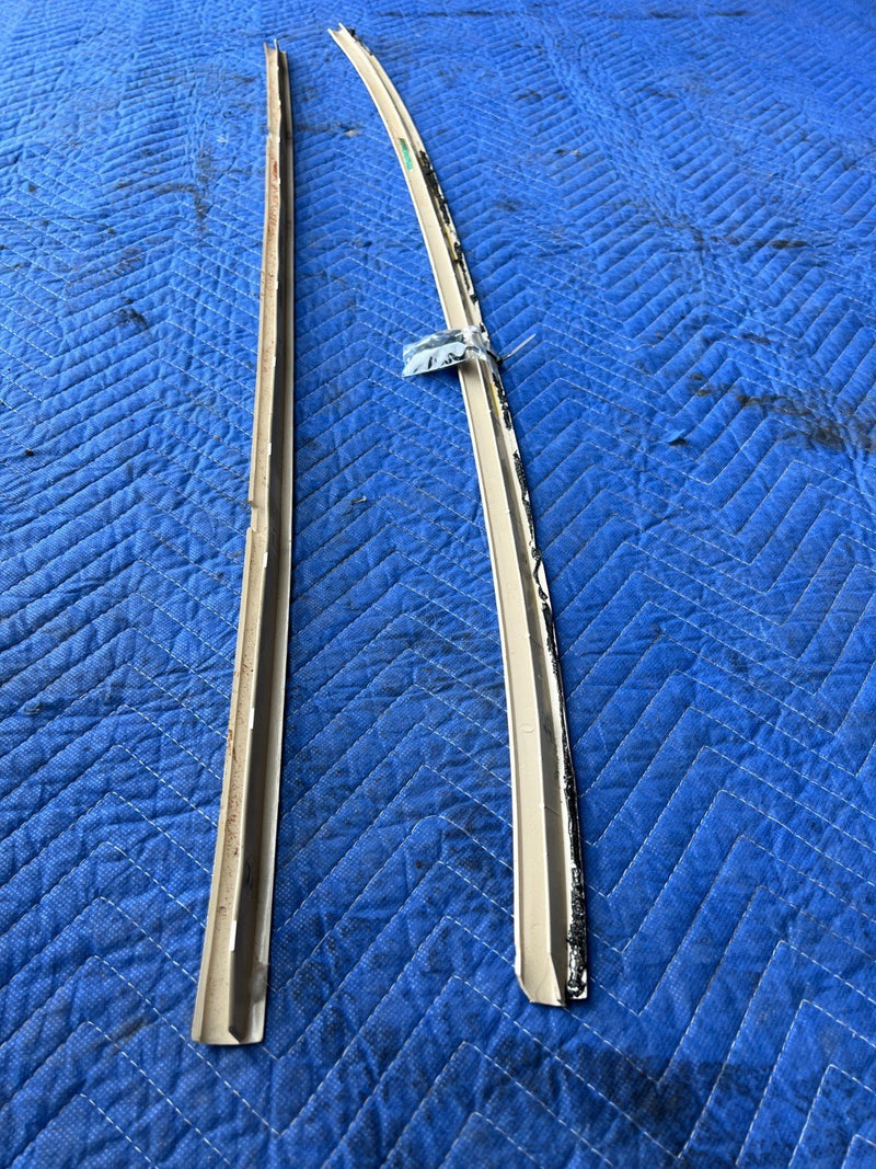 1989-1995 Volvo 740 940 Front Rear Windshield Window to Headliner Trim OE#3819EM