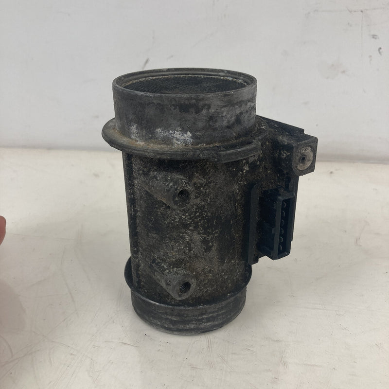 1981-1985 Volvo 240 245 MAF Mass Air Flow Sensor Bosch 0280212002 OEM