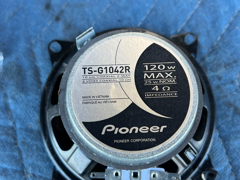 1986-1993 Volvo 240 244 Sedan Rear Right & Left Pioneer Speaker Pair OEM #4399EM
