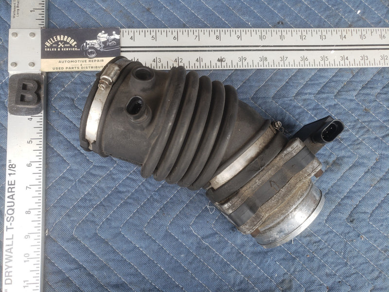 2000-2005 Chevy Impala MAF Mass Air Flow Sensor & Tube 05552023305 OEM #2163CN