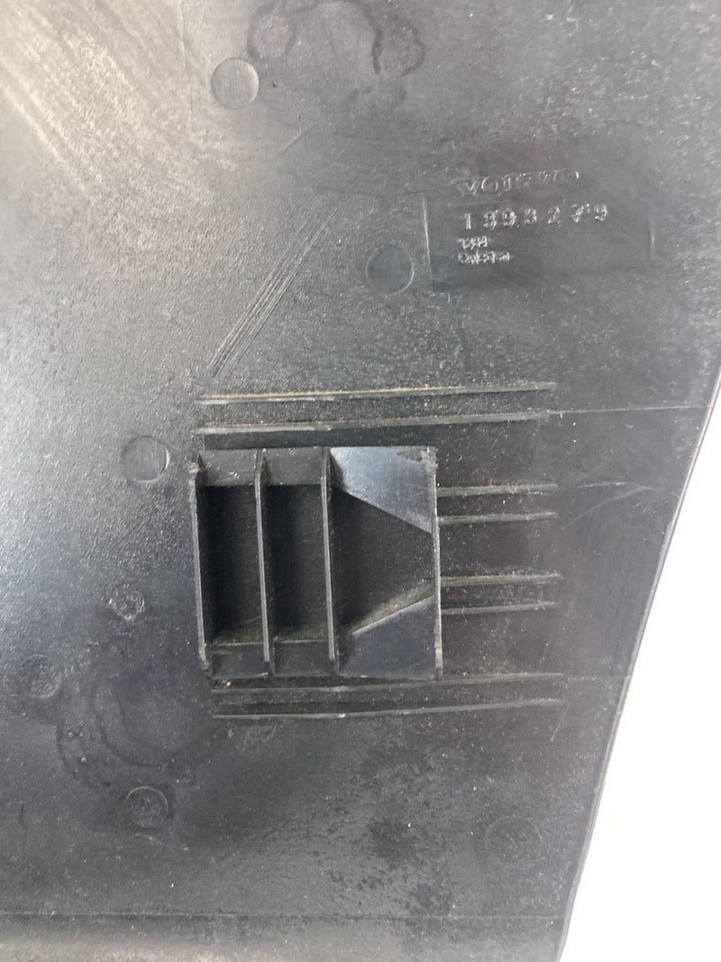 1992 Volvo 940 944 - Kick Panel PN: 1393279 1393269