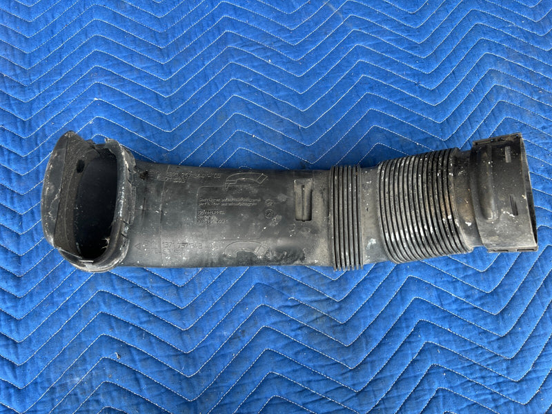 2011-2013 BMW X5 X5M E70 Turbo Air Intake Tube Duct Hose 13717571344 OEM #2058EM