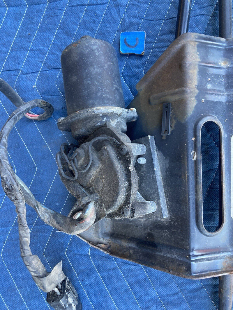 1997-2002 Jeep Wrangler TJ Windshield Wiper Motor Linkage Assembly OEM #3286M
