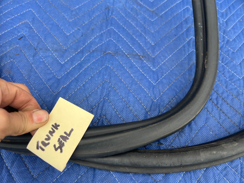 2005-2011 Audi A6 Rear Trunk Deck Lid Seal Weather Guard OEM #3415EM