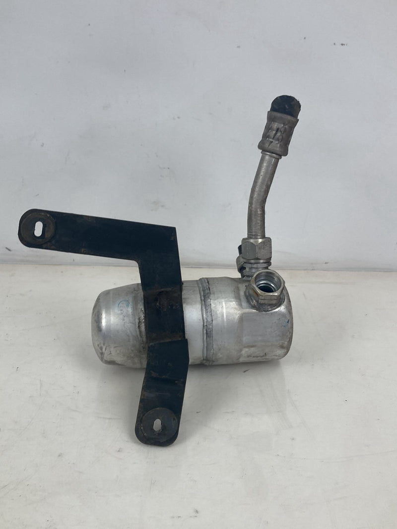 1995-1998 Chevrolet Silverado 2500 GMT400 A/C Receiver Dryer 1132611 OEM