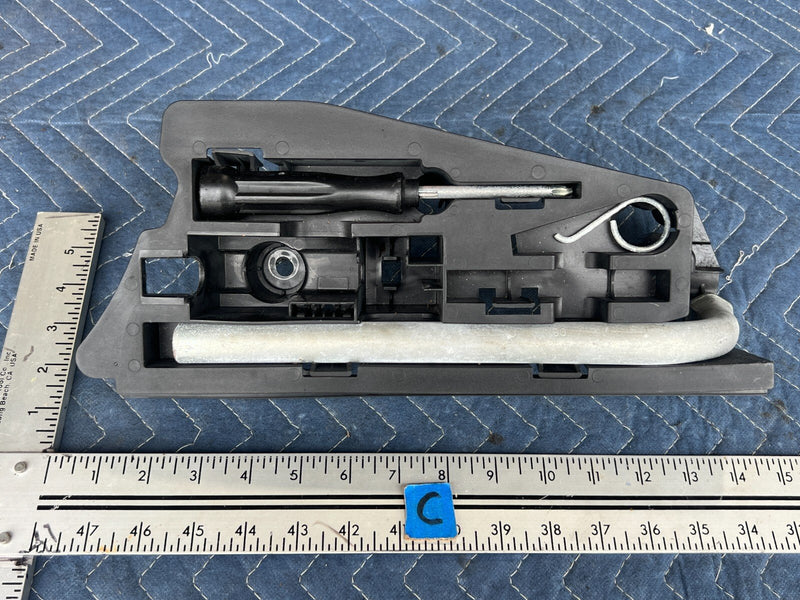 2005-2011 Audi A6 Emergency Spare Tire Tool Kit 4F5 012 111 A OEM #55ZJ