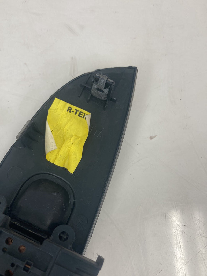 2002-2004 Honda CR-V RD2 Power Window Switch Rear Left OEM #5107M