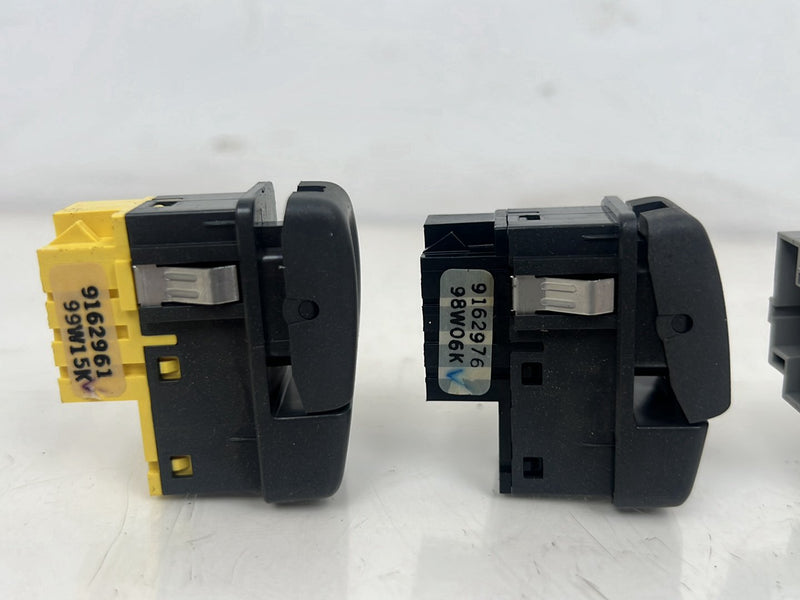 1998-2000 Volvo V70 S70 Fog Light Sunroof TRACS Traction Dash Switch Set OEM