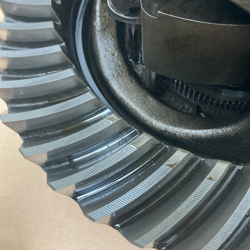 1995-1998 Chevy Silverado 2500 GMT400 Rear Differential Assembly 4:10 Locker OEM