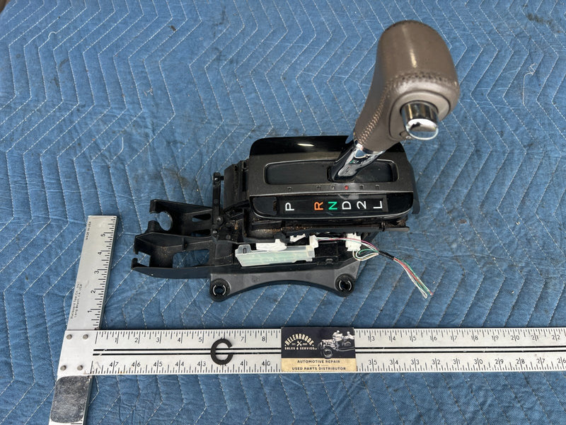 2002-2006  Toyota Camry  Automatic Floor Gear Shifter  Assembly OEM #107DU