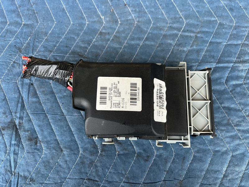 2012-2015 Chevy Cruze Fuse Box Cluster Under Hood 13222786 94556188 OEM #2186CN
