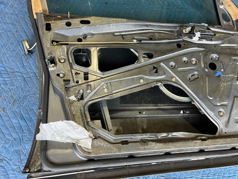 1986-1995 Mercedes 300D W124 Gray Front Driver Left LH Door Assembly OEM #2586EM