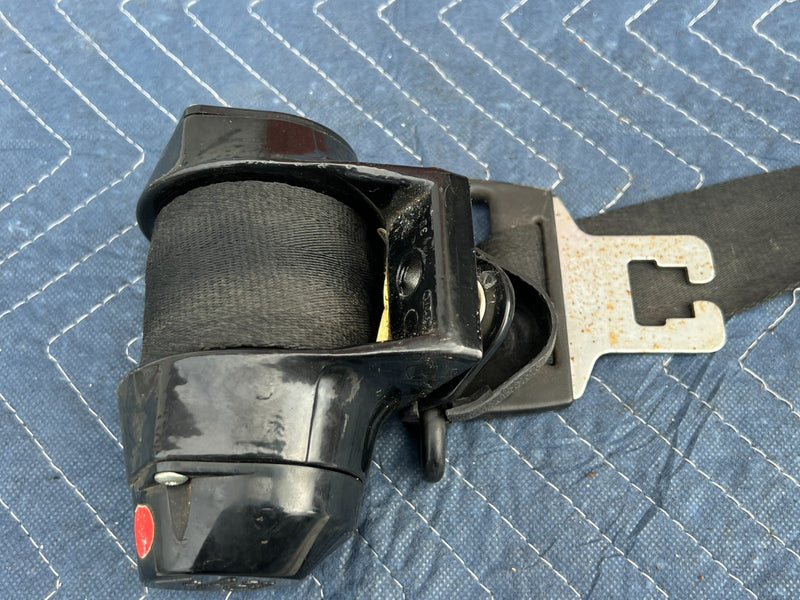 1967-1974 Volvo 140 142 Coupe Rear Driver Left Seat Belt Retractor OEM #4880EM