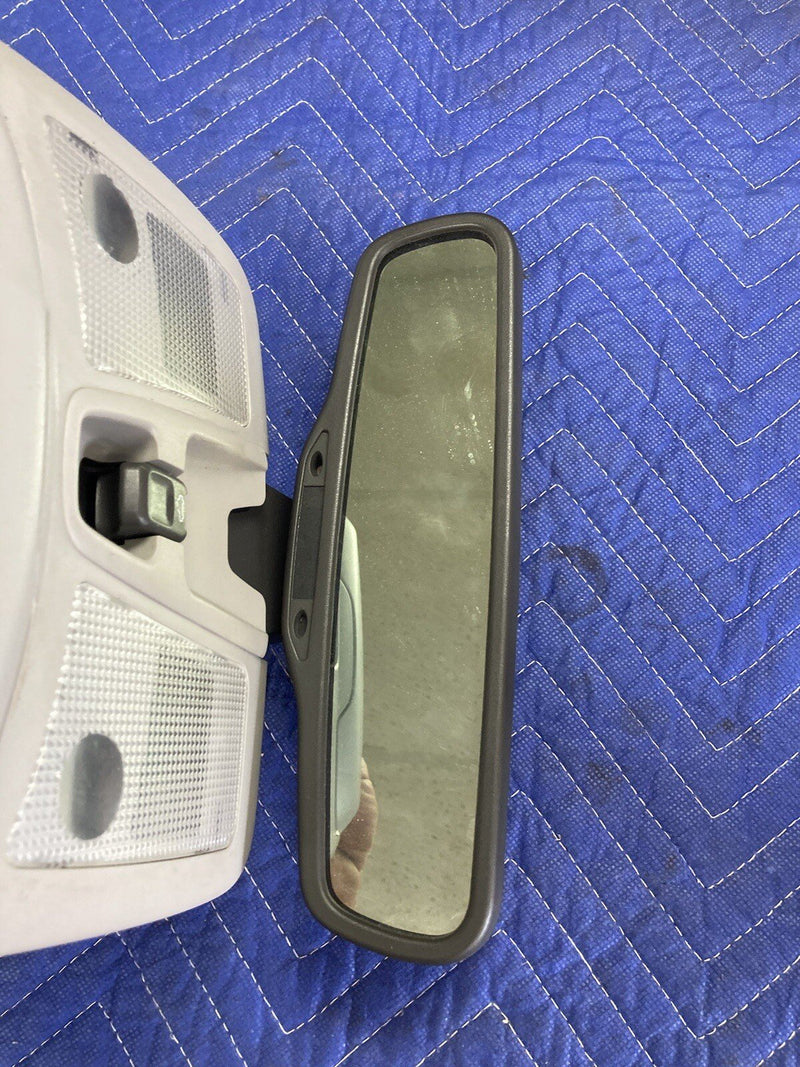 2004-2007 Volvo S60R S60 Rear View Mirror & Dome Light Console 30658230 #2745M