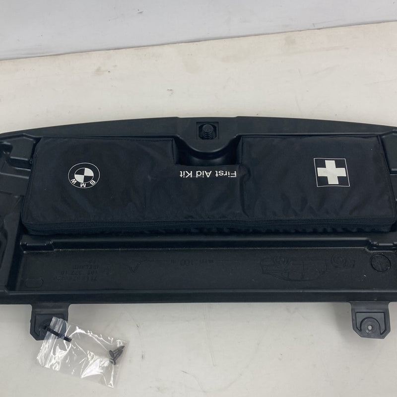 2003-2007 BMW 545i E60 Tool Cover First Air Kit 105377 7111 6761420 OEM #4962M