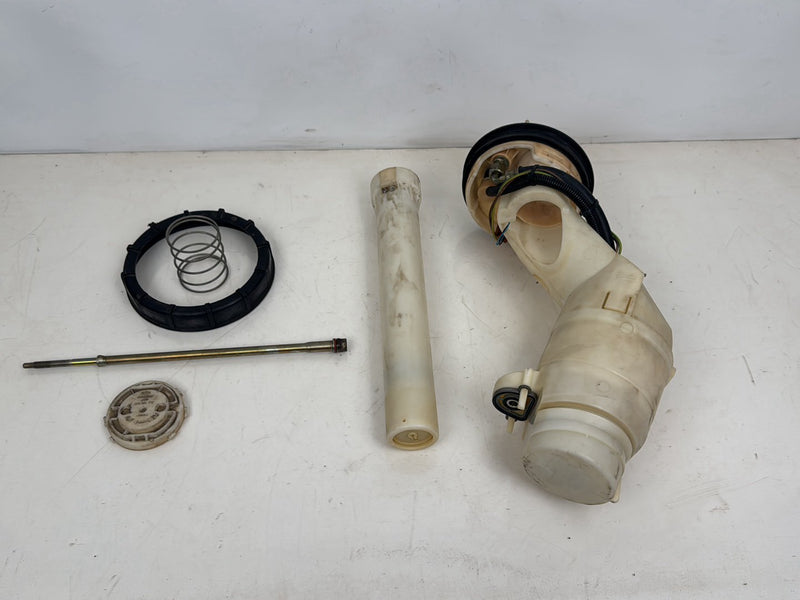 1996-2003 Audi S8 D2 Fuel Pump 4D0298087B/D24D0298133C/4D0906091C/405052002001Z OEM