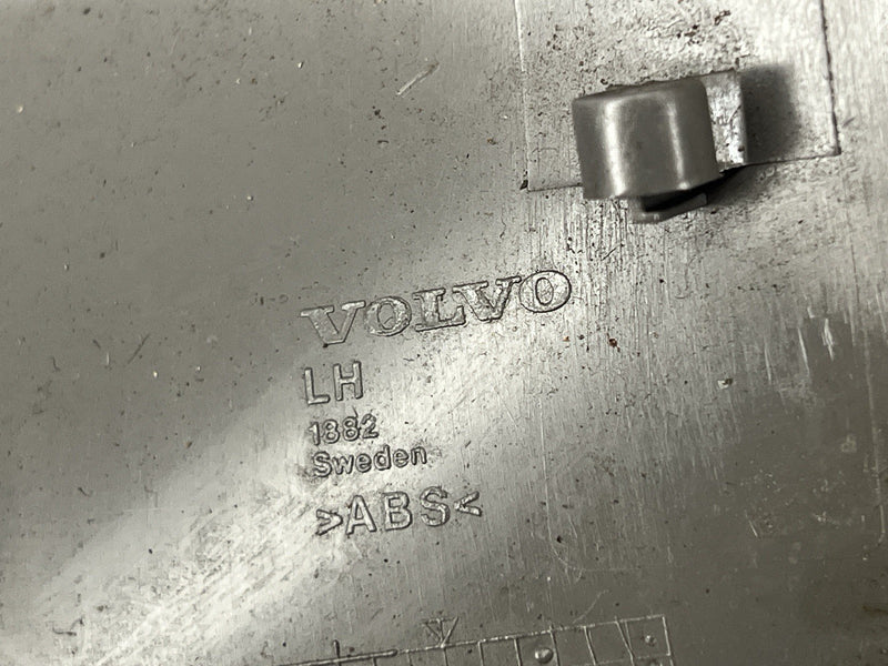 1993-1997 Volvo 850 850R Wagon Only D Pillar Trim Speaker Cover Pair OEM #4546E