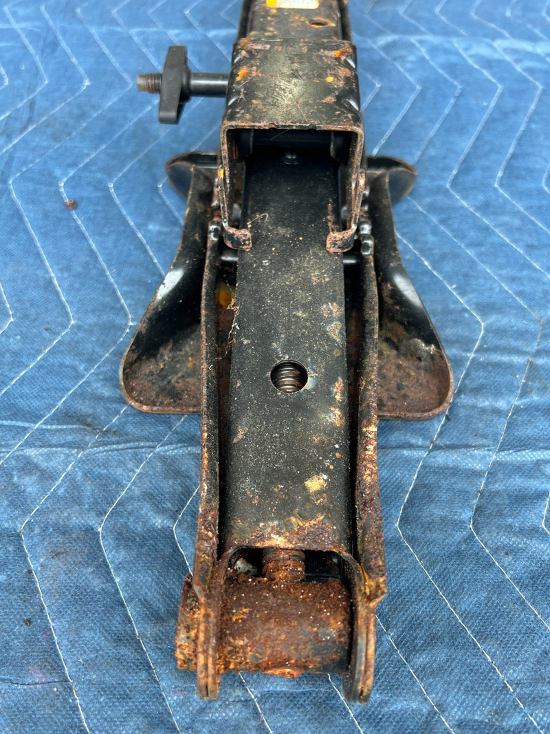 1989-1995 Volvo 740 940 Sedan Emergency Spare Tire Scissor Jack OEM #3774EM