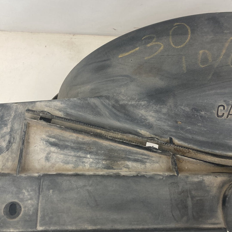 1995-1998 Chevrolet Silverado 2500 GMT400 Fan Shroud 15739587 OEM