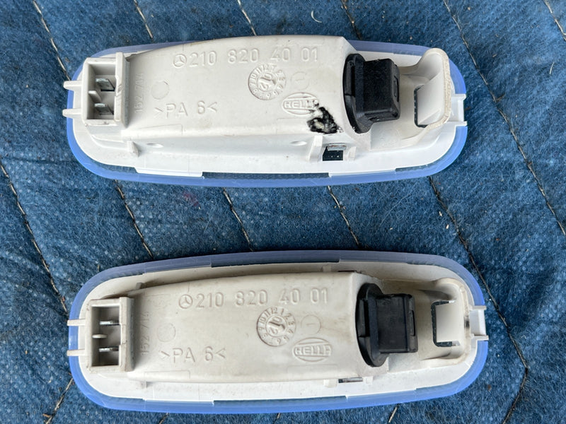 1996-2003 Mercedes W210 E320 Wagon Only Rear D Pillar Light Lamp Pair OE #4693EM