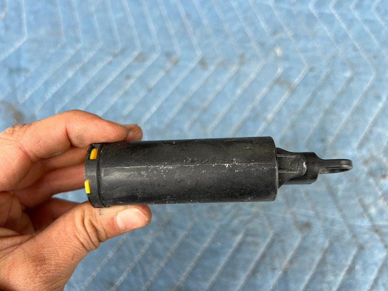 2002-2006 Toyota Camry Glove Box Damper Piston Stopper OEM #136DU