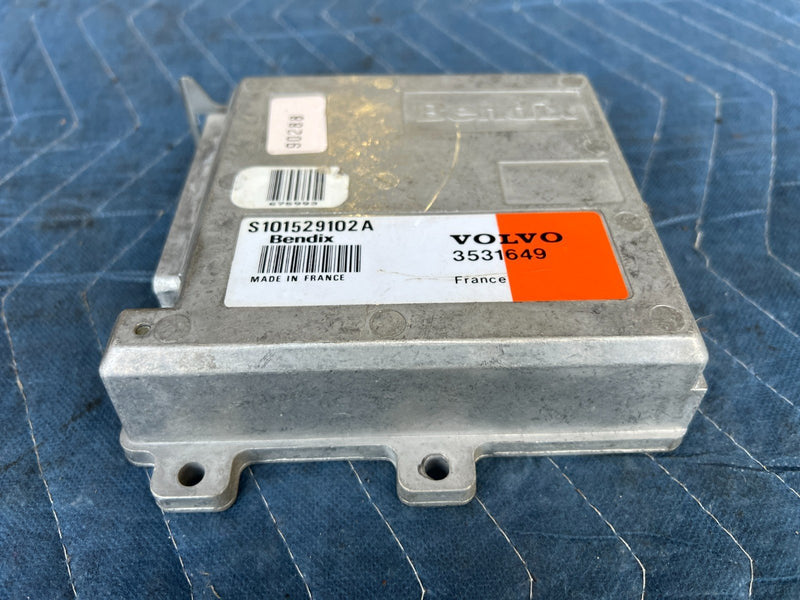1989-1995 Volvo 740 940 Sedan Ignition Control Module Unit 3531649 OEM #3724EM