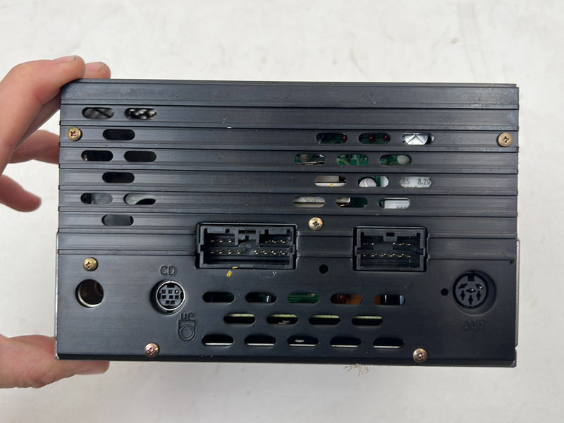 1993-1997 Volvo 850 AM FM Stereo Radio Head Unit Tape Player SC-811 OEM