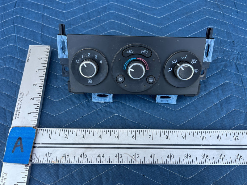 2006-2010 Pontiac G6  Dash Climate Control Switch Heat AC Knob HVAC OEM #11DU