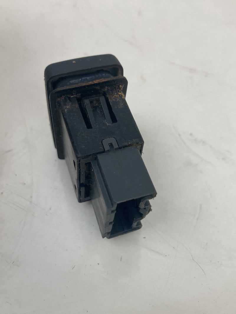 1999-2004 Land Rover Discovery II L550 Power Window Switch Rear 03035107 OEM #5043M