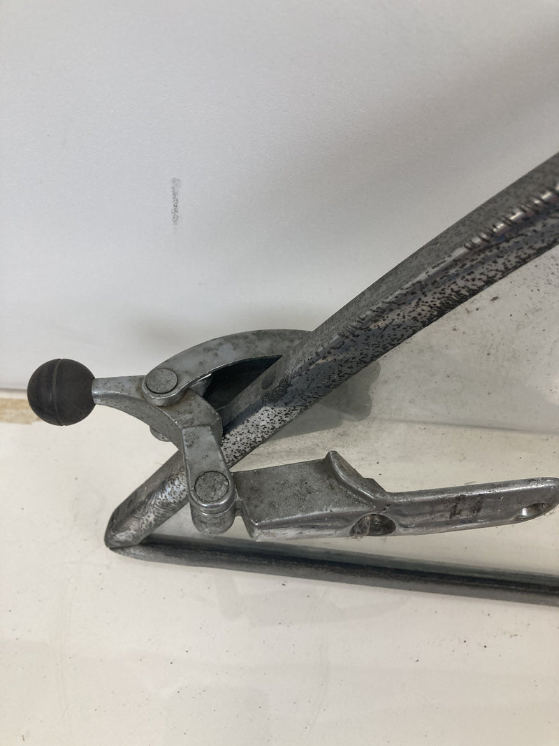 1966 Volvo Amazon - Rear Quarter Glass Left