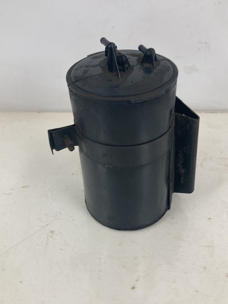 1995-1998 Chevrolet Silverado 2500 GMT400 EVAP Canister Can OEM