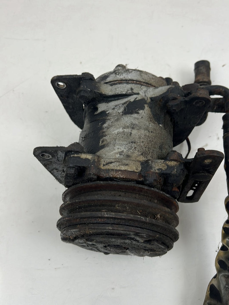 1975-1980 Volvo 244 240 Air Conditioning A/C Compressor OEM #5371EM