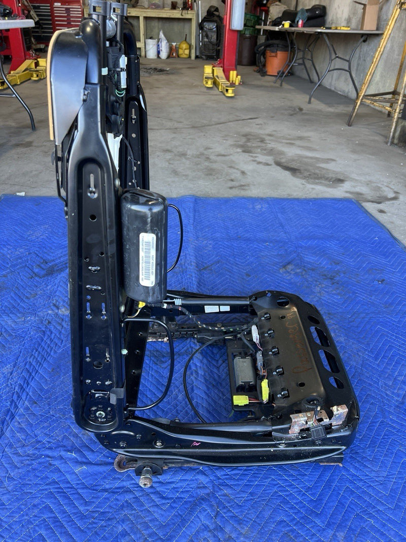 1998-2003 Jaguar XJR XJ X308 Passenger Front Seat Frame & Motors OEM #4795E