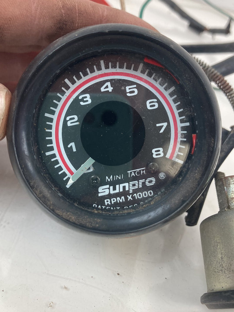 - Tachometer