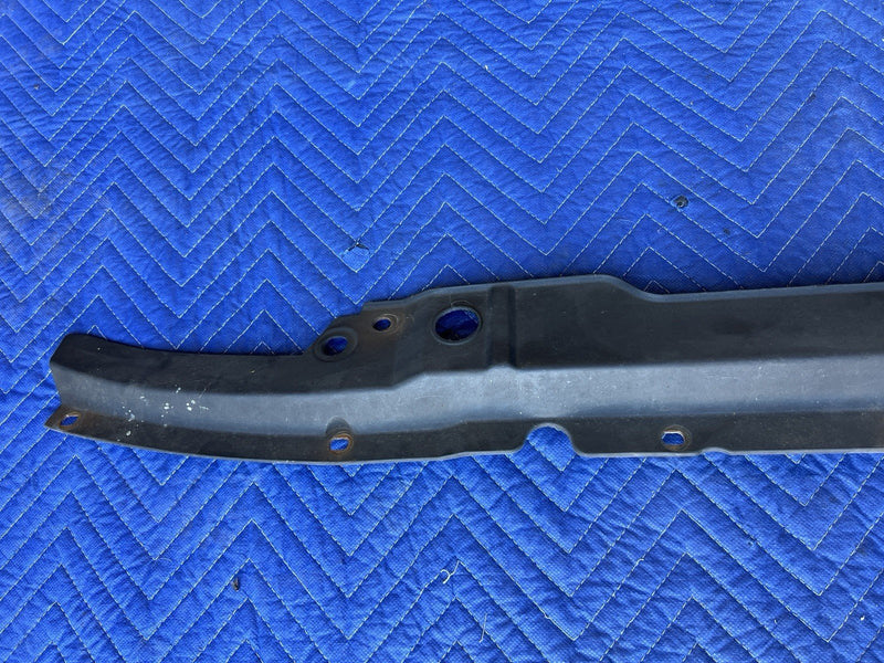 1998-2003 Jaguar XJR XJ8 X308 Front Core Support To Radiator Trim OEM #4656E