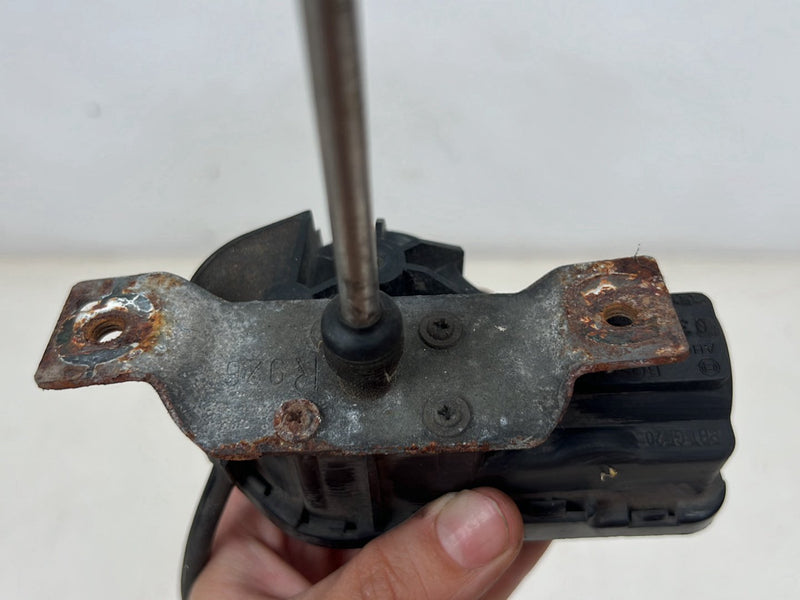 1993-1997 Volvo 850 Right Headlight Wiper Washer Motor Assembly OEM