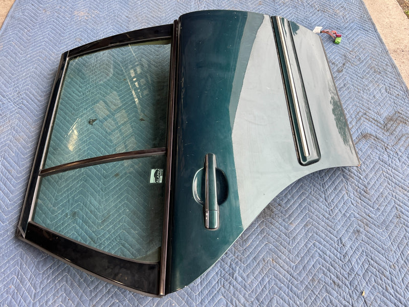 1998-2003 Mercedes W210 E320 Wagon Rear Passenger Right Door Assembly OE #4731EM