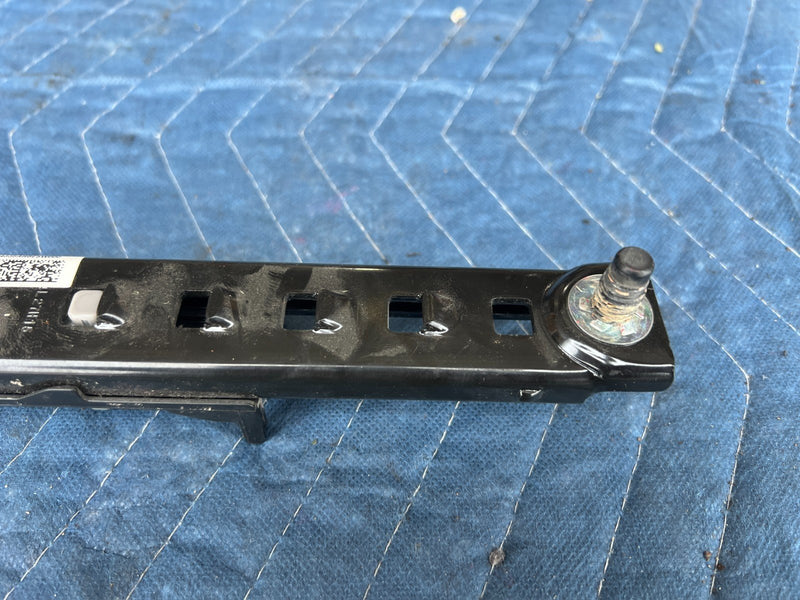 2012-2015 Chevy Cruze Front Seat Belt Adjuster Guide Slider 13580168 OEM #2202CN