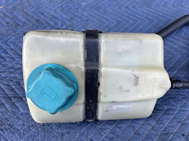 Volvo 240 - Coolant Overflow Reservoir PN: 463604